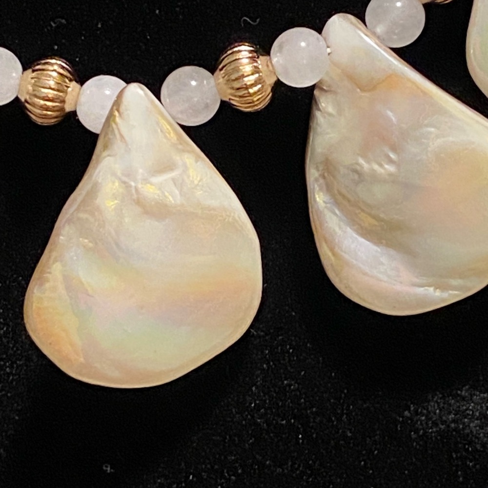 Moonstone and Shell Necklace - Picture 3 of 5